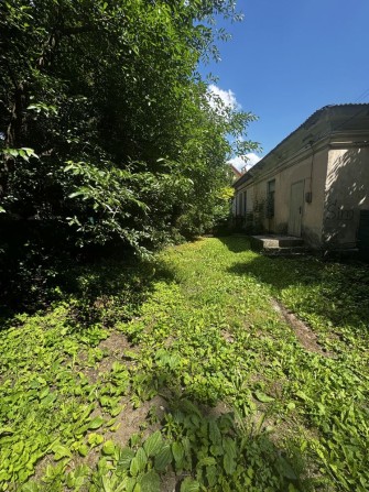 Продам частину будинка в центрі - фото 1