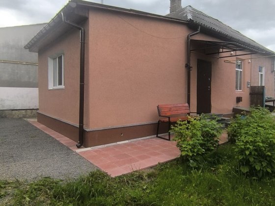 Продається частина будинку поблизу Центру міста Коростень