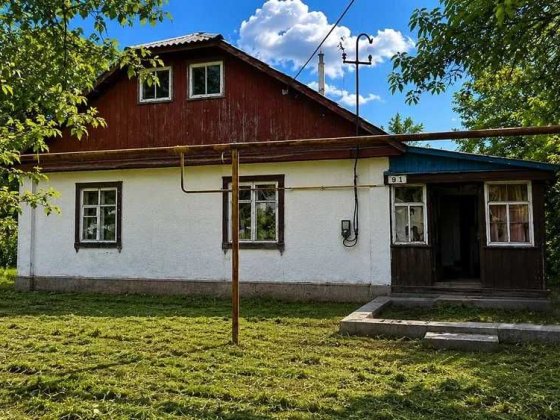 Продається будинок , з великою земельною ділянкою, газ, світло, Коростень Коростень