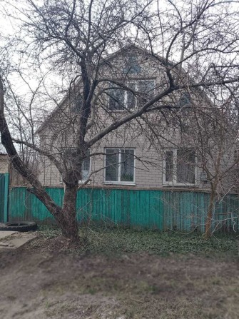 продам дом в м Лозова - фото 1