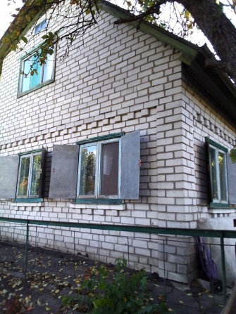 Продам будинок дачний  по вул. Вишневецьких. - фото 1