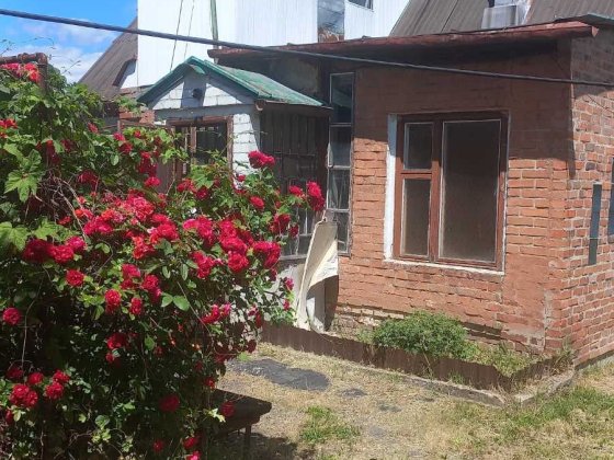 Продам цегляний будинок в Люботині -Водяне Люботин