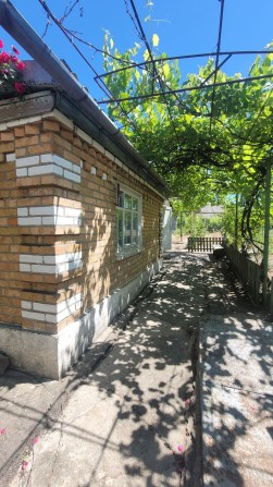 Продам будинок в Марганці. Район хлібозавод. - фото 1