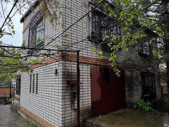 Продається будинок у місті