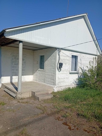 Продам будинок з земельною ділянкою - фото 1