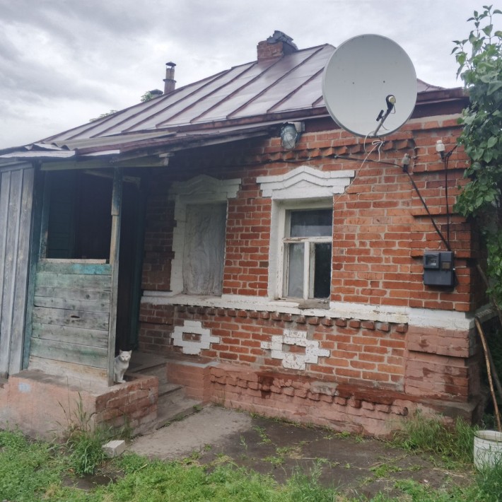Продаю небольшой дом с шикарным участком 19 соток г.Мерефа - фото 1
