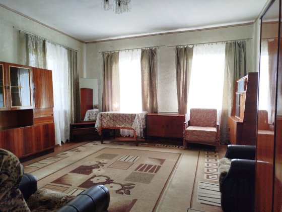 Будинок 85 м²  ділянка 28 соток  продаж Миргород Миргород