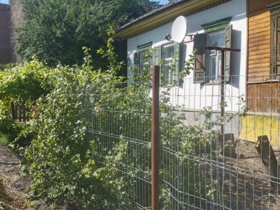 Продам частину будинку в центрі недалеко від ринку. Нежин