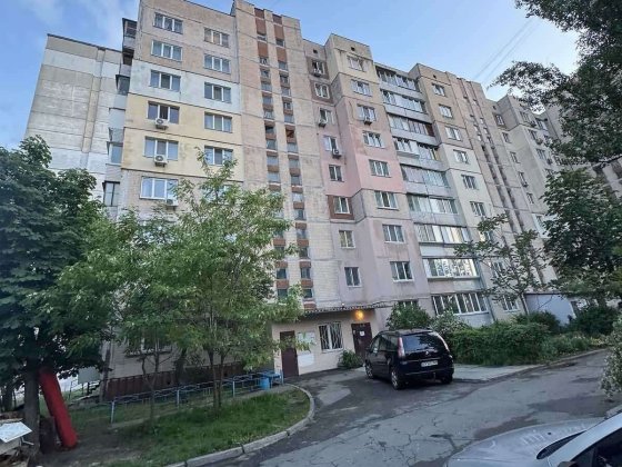 Продаж 2-к квартири просп. Оболонський 9а