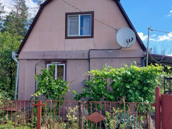 Продам дачу в Новомосковском р-не  возле леса. Самар