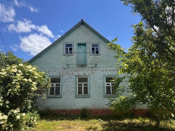 Продаж будинку з приватизованою земельною ділянкою Прилуки