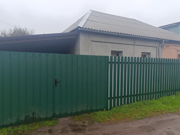 Продам будинок у м. Ромни, район Маяка - фото 1