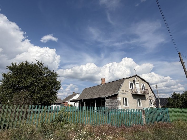 Продаж будинку в затишному районі - фото 1