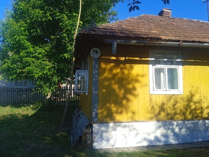 Продам будинок с.Саночани Самбірський р-нта землю приватизовано 0,25 га землі - фото 1