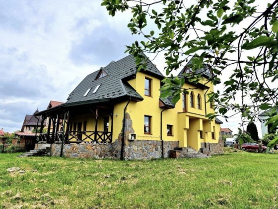 Продається  просторий будинок в Трускавці Трускавець