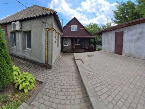 Продается уютная половина дома с отдельным входом в Чугуеве Чугуїв