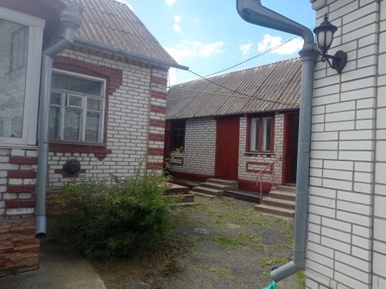 Приватний будинок Ладыжин