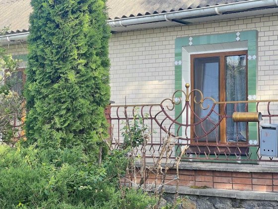 Продається приватний будинок в центрі Гнівані Гнівань