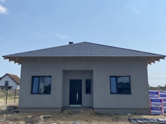 Продаж будинків преміум якості у передмісті Луцька с. Рованці Рованцы