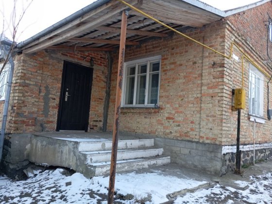 Продам великий будинок  в Луцькому  районі /був Горохівський! Горохів