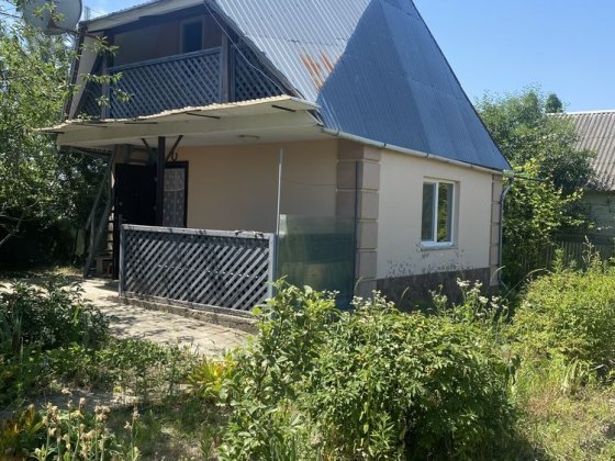 Продам будинок в с. Гаразджа Гаразджа