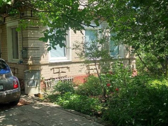 Продажа дома Подгородное, 12 соток земли, 22 000 долл
