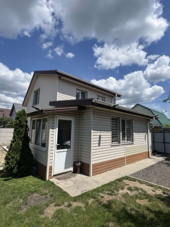 Продам будинок в смт Слобожанське - фото 1