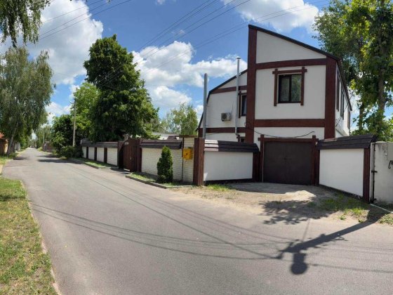 Продам дом в пос.Обуховка Обуховка