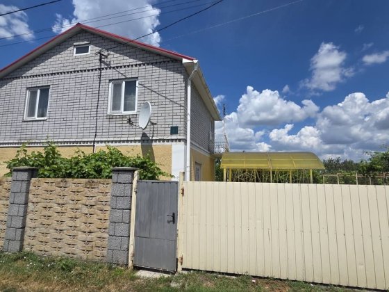 Простора Дача на лівому березі ТТim