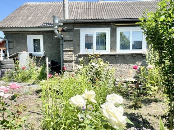 Продам 3 х кімнатний будинок у Тетерівці з ділянкою 8 соток і гаражем Тетеревка