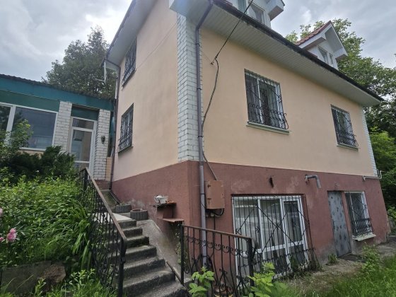 Продаж будинку с.Зарічани Зарічани