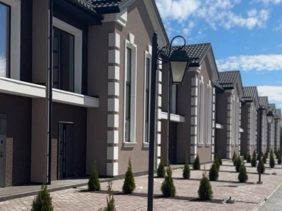 Продаж таунхауса в Royal Family Club, с. Зарічани Зарічани