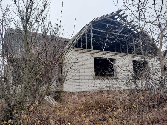 Продам будинок.Незавершене будівництво. Черняхов