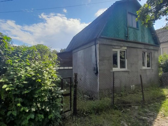 Продається дачний будинок в  Новогуйвинському Новогуйвиське