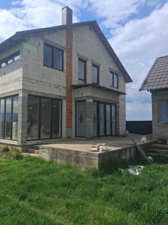Будинок на продаж - фото 1