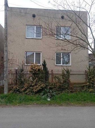 продаж будинку у м.Чоп - фото 1
