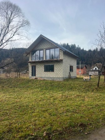 Продаж котеджу с.Микуличин - фото 1