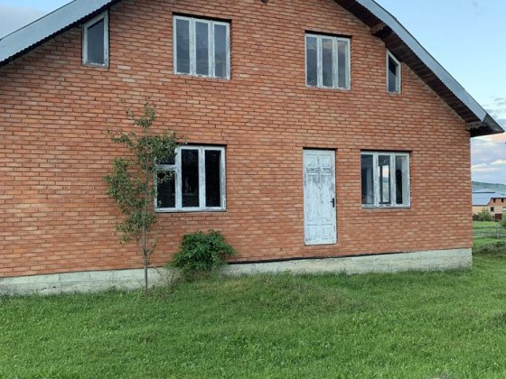 Приватний будинок у селі Молодків Надвірна