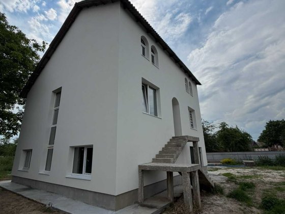 Будинок у Чернієві з ділянкою 15 сот Черніїв
