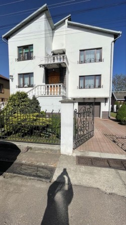 Продається просторий будинок в Тисмениці - фото 1