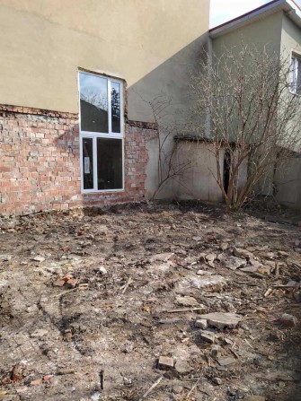 Продам квартиру смт Солотвин Богородчанського району по вул Стуса біля озера та садочку дитячого пот - фото 1