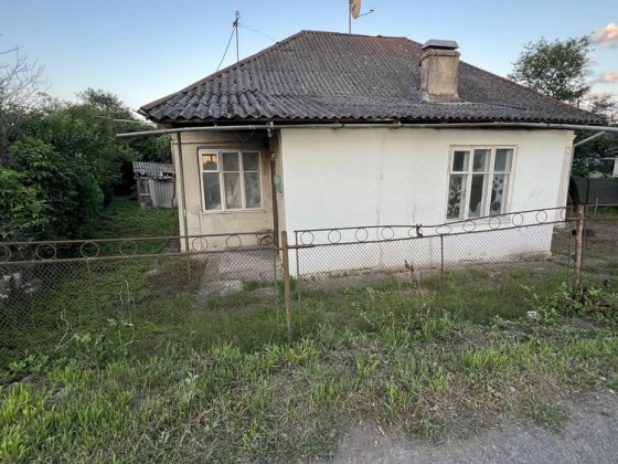 Продається напівособняк Тлумач