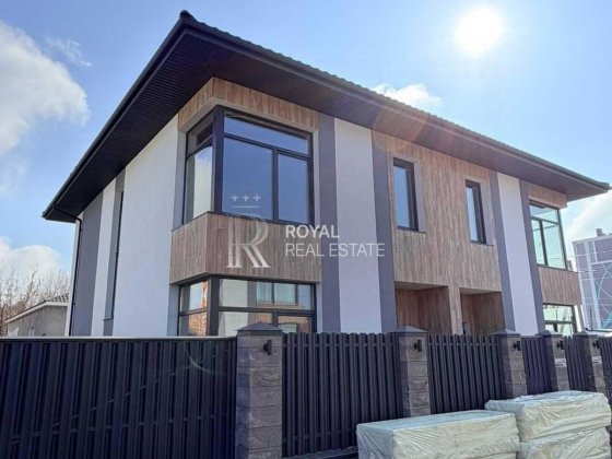 Продаж дуплексу Гатне 112,4 м² 3 спальні Тераса 19 м² Газ Свердловина 40 м СЕПТИК REHAU Теремки Озер Гатне