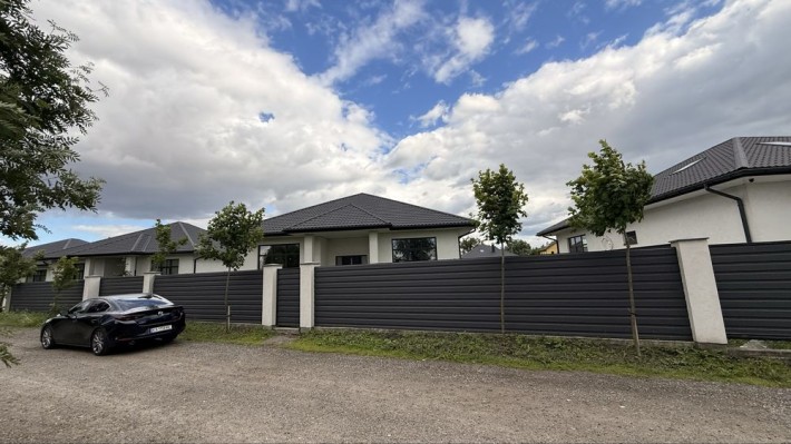 Продам будинок з новим ремонтом 150м2 | 10 соток ділянка с. Вишеньки близь Золоче , Київ - фото 1