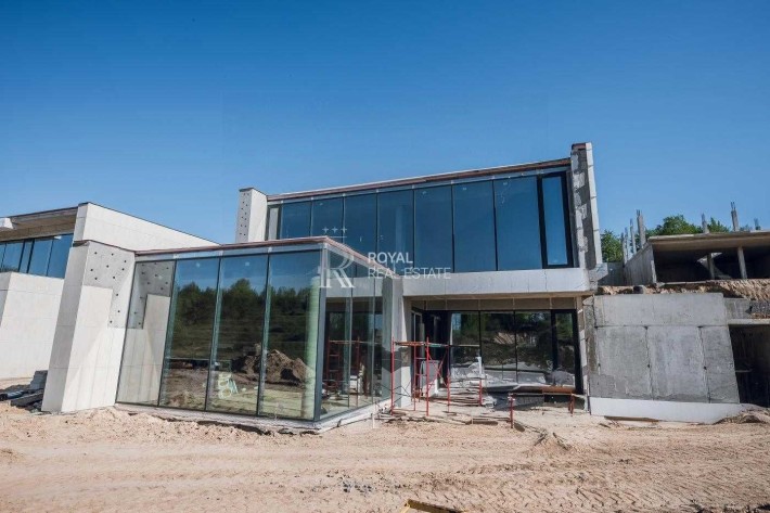 Продаж будинку Лісники КМ Lion Hills 4 кімнати 260 м² Панорамні види Тераса Гараж Без Комісії Преміа - фото 1