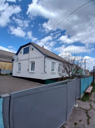 Пропоную до продажу затишний житловий будинок від власника у місті Сквира.  Білоцерківського  району - фото 1