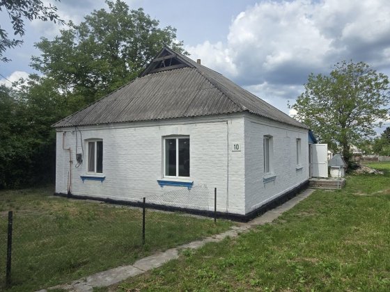Продаж будинку м Тараща Тараща