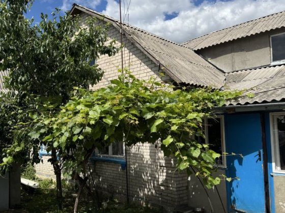 Приватний будинок, зручна локація!