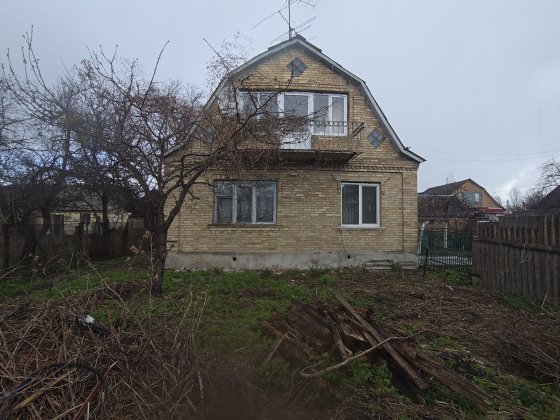 Цегляний будинок в пішій доступності до електрички Клавдієво-Тарасове