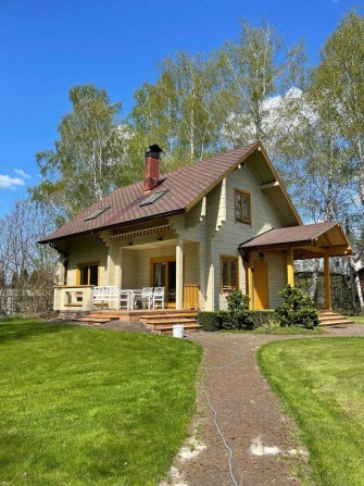 Продажа дома в лесу Капитановка 138 м 3к 30 соток Житомирская трасса - фото 1